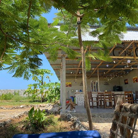 Bed and Breakfast Habibis Bottle House Nungwi Esterno foto